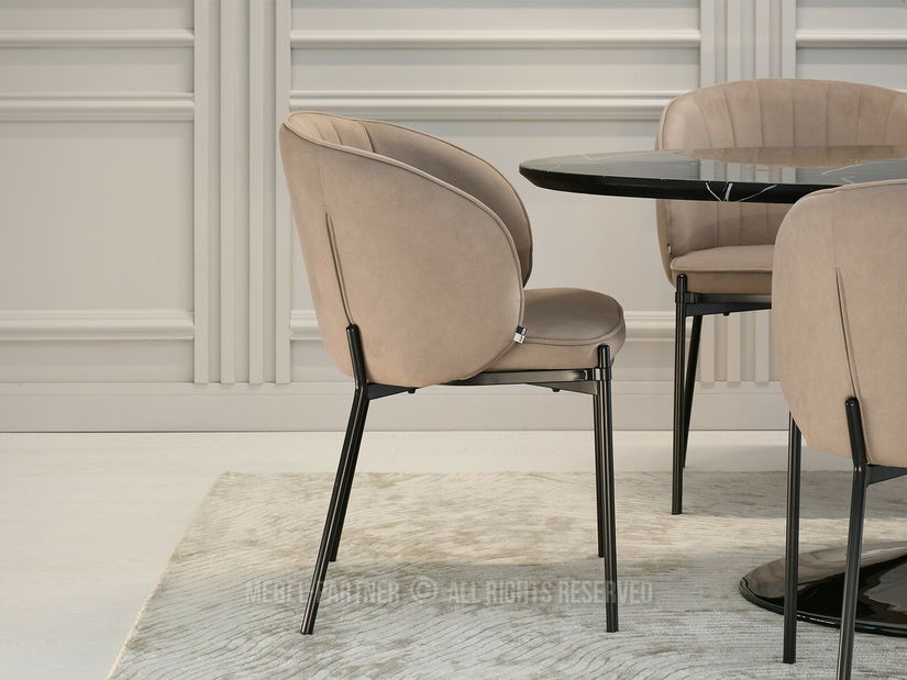 Blagovaonska stolica Finalizaba (bež + crna)