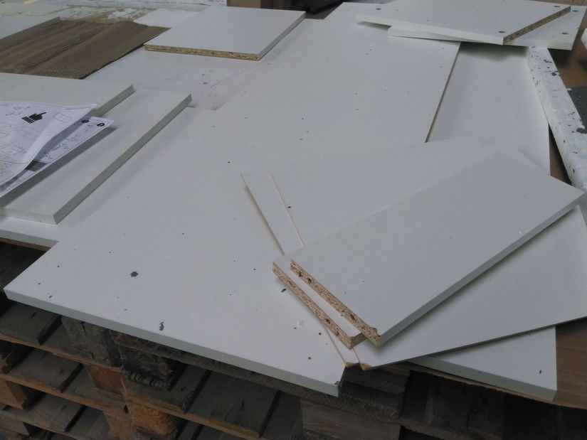 TV skrinka Alekto 2D2SZ AK09 (biela) *bazár 