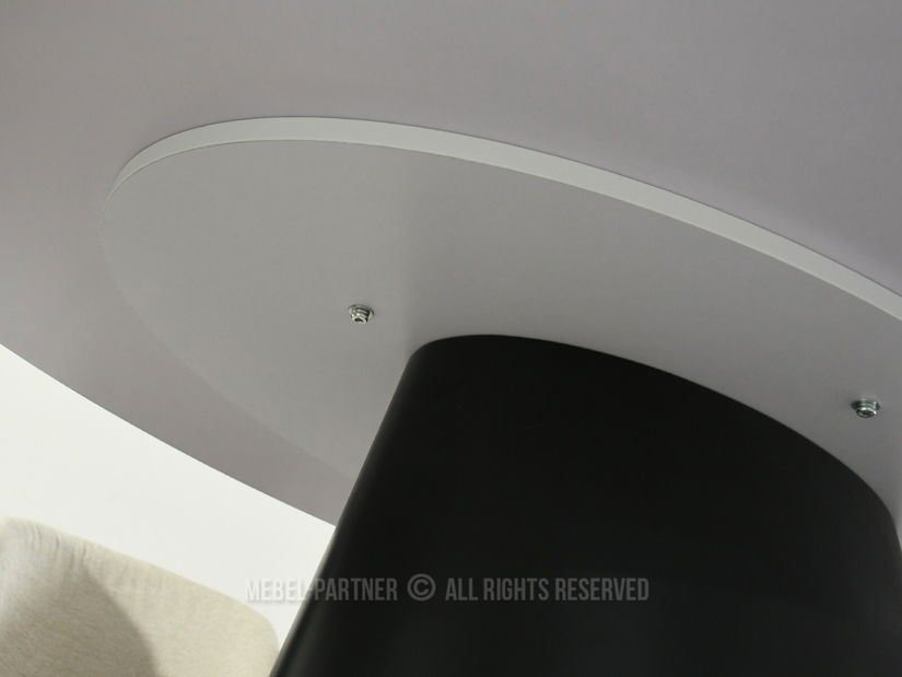 Jedálenský stôl Padro (čierna)