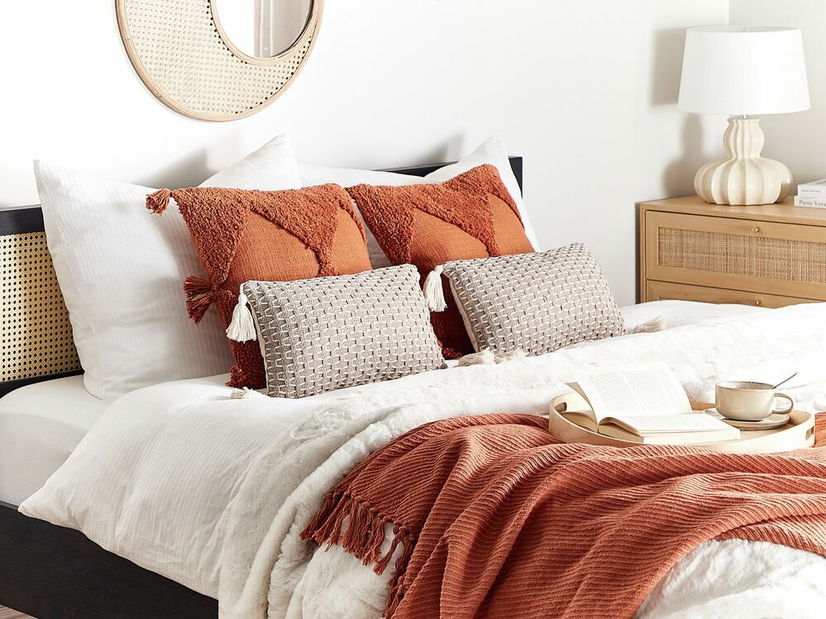 Sada 2 ozdobných vankúšov 25 x 45 cm Hakko (béžová)