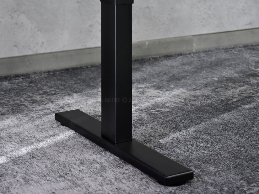 Masă PC Wilhelm (negru)