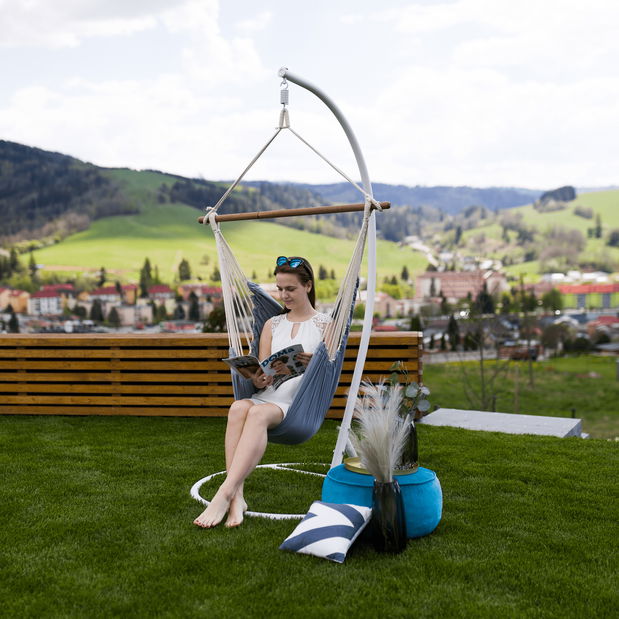 Závesné hojdacie kreslo Larran