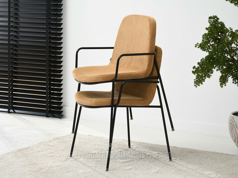 Szék Ulrika (homok + fekete)