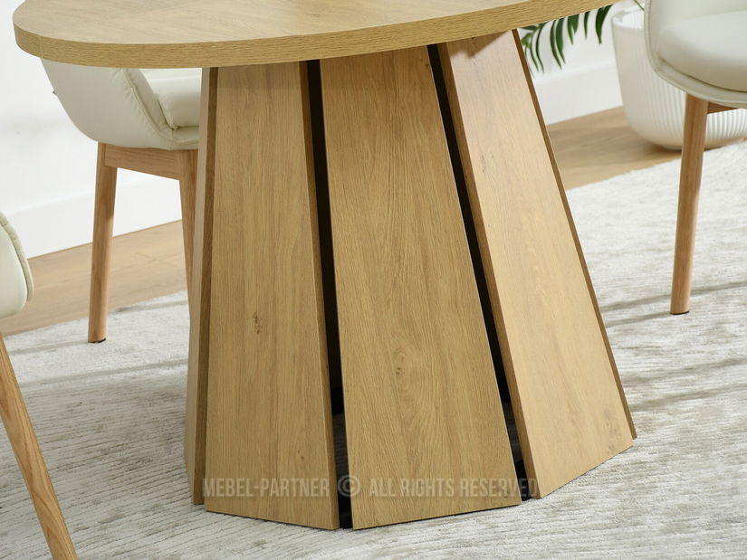 Blagovaonski stol Subia (hrast)