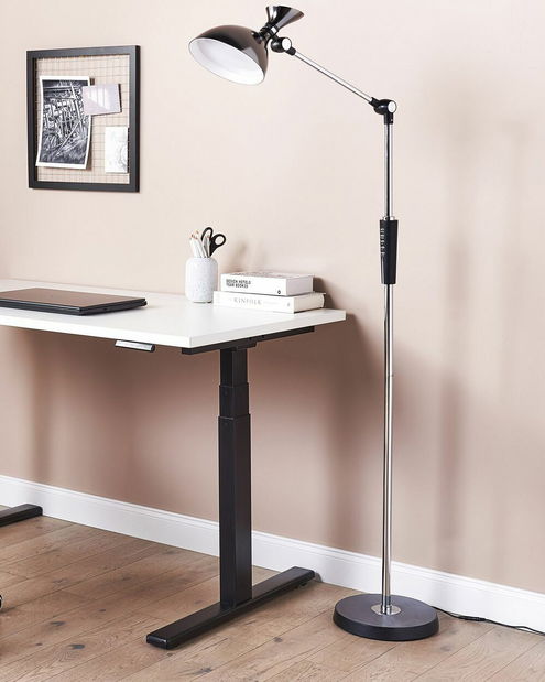 Stojanová lampa Agate (strieborná)