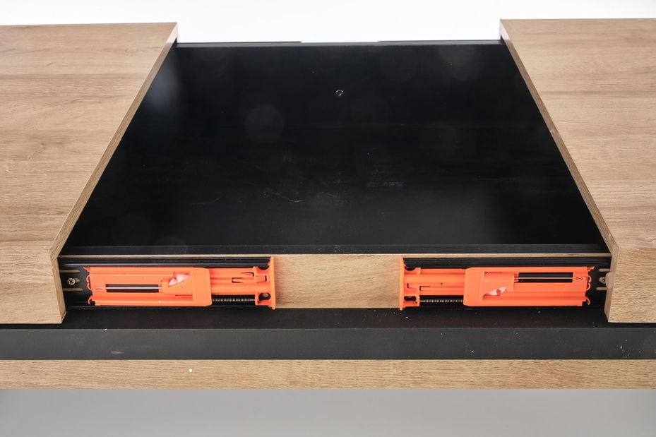 Konferenčný stolík Clirra (dub zlatý + čierna) *bazár