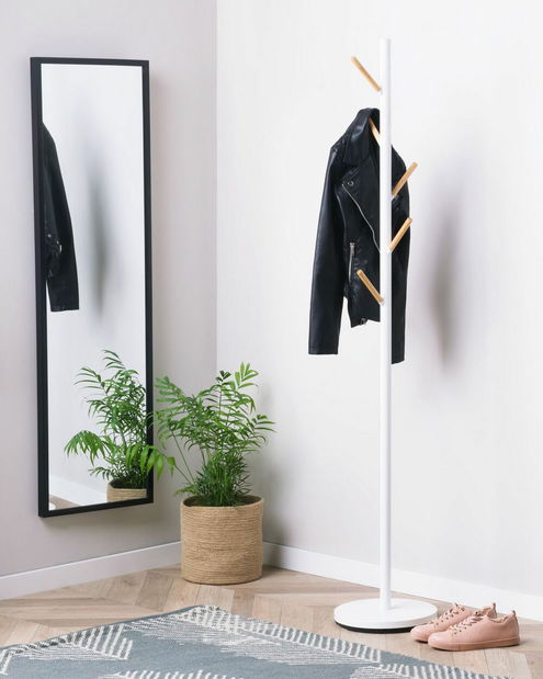 Akasztó Albert (fehér)