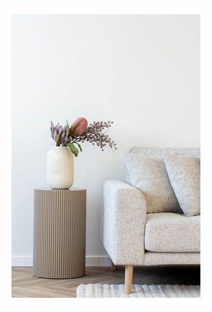 Príručný stolík Feravia (tmavá piesková)