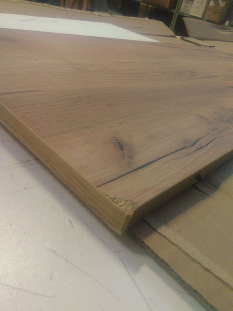 Masă de dining Kirtore M 90 (alb + negru) *resigilat