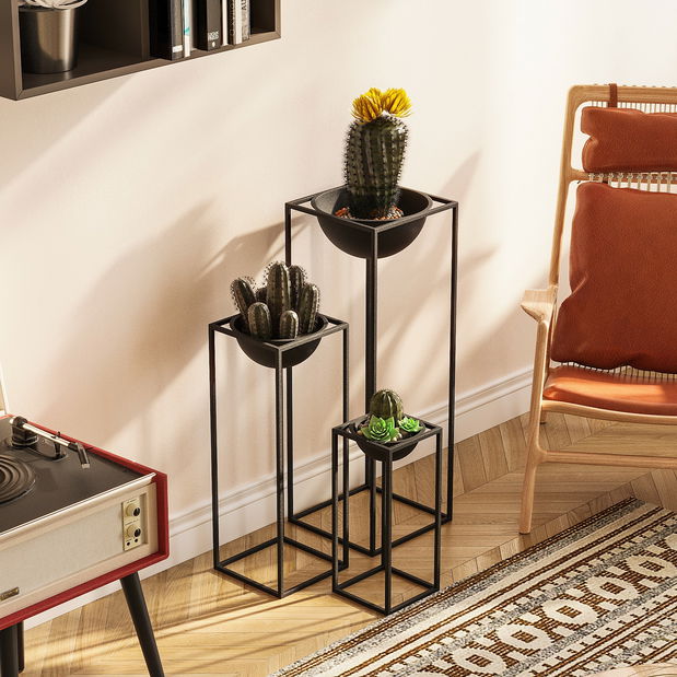 Dekoratívny stojan na kvety Gwyneth (čierna)