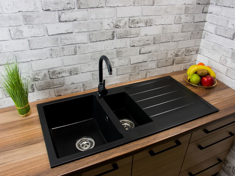 Mosogató Yuxur (fekete) (3 csaplyukkal) (J)