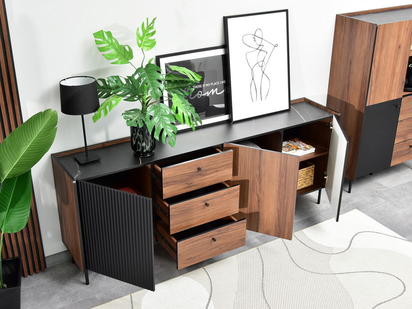 Komoda Protegidas P06 (čierna)