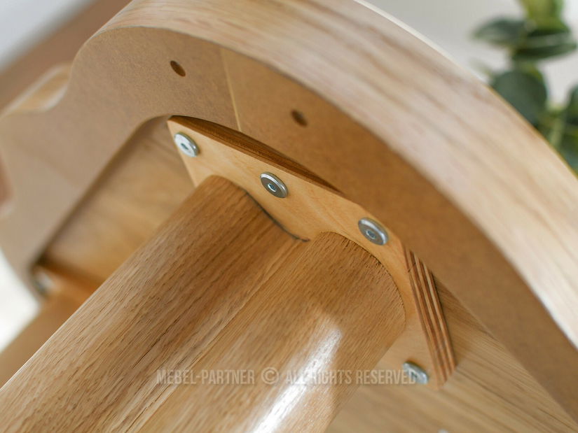 Stolić za kavu Sociali (hrast)