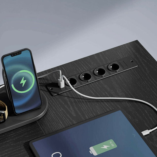 PC stôl Picky (čierna)