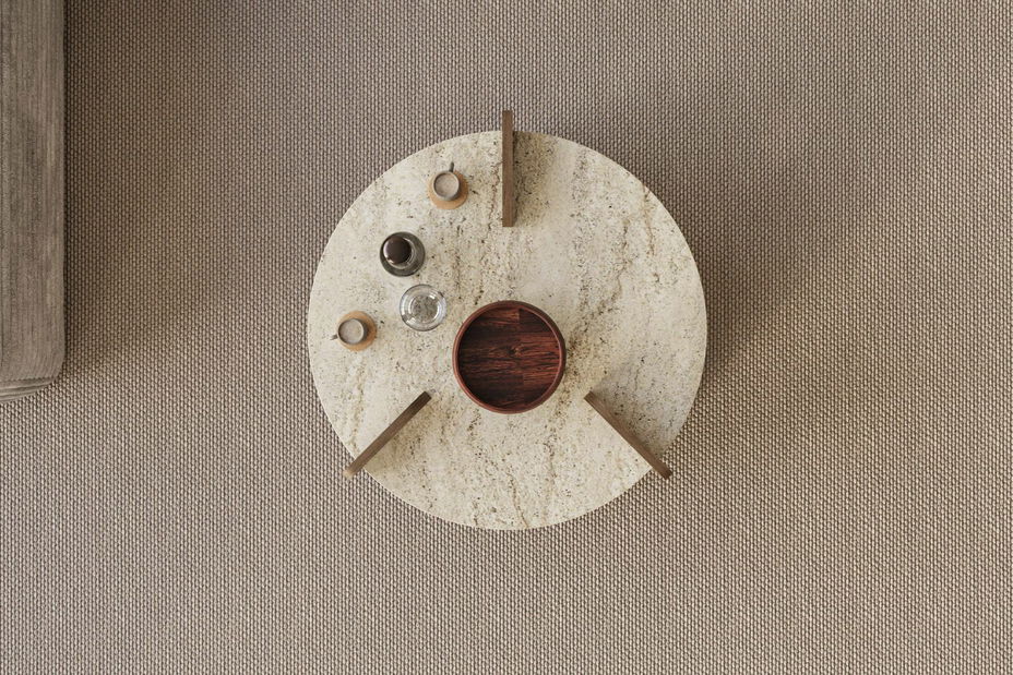 Konferenčný stolík Oaly (orech + travertín)