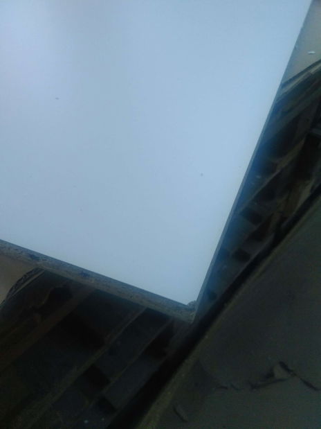 Comodă Sallosa 4 (alb + alb lucios) *resigilat