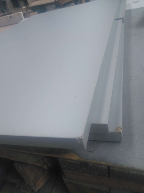 Măsuță cafea Tezarta 1SZ (gri deschis + negru) *resigilat