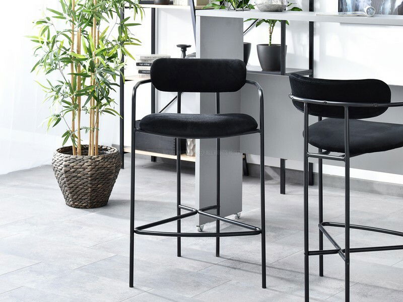 Szék Viola (fekete)