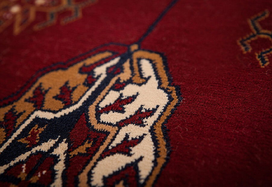 Kusový koberec Täbris 104 Red