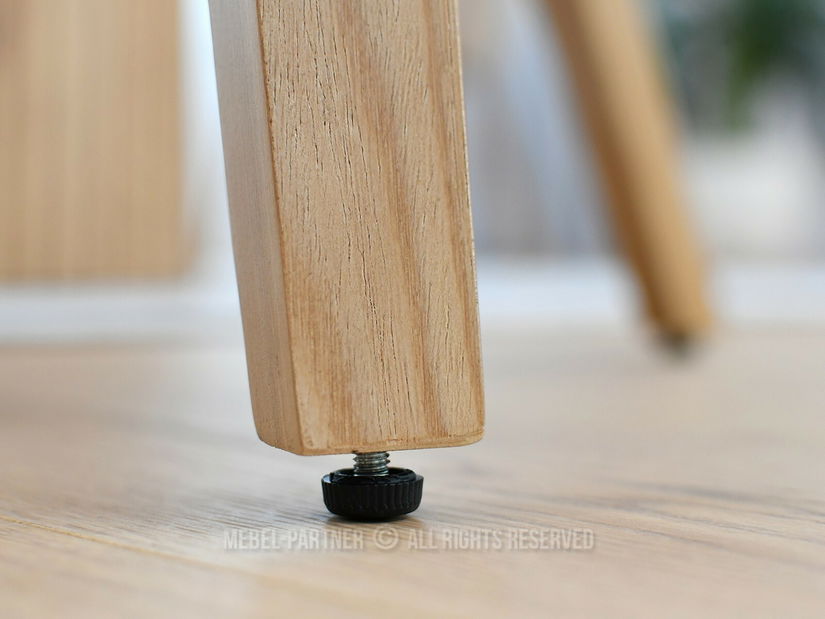 Stolička Vincez (grafit + dub)