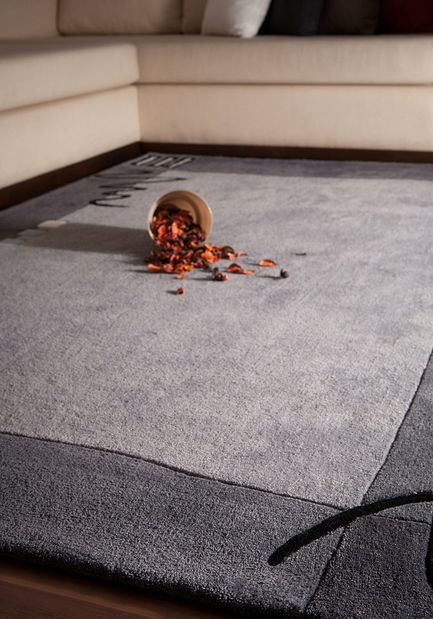 Ručne vyrobený koberec Cosmopolitan Handcarving 831 Silver