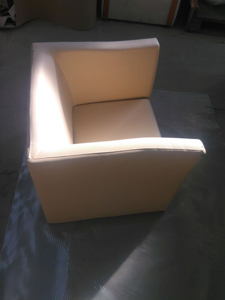 Fotel Elidin (krém) *bazár