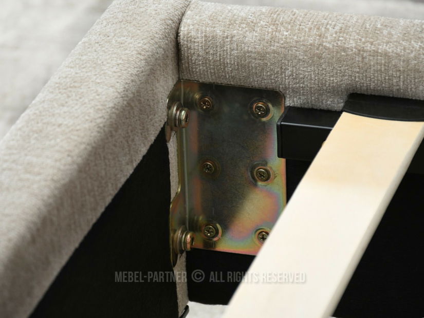 Pat matrimonial 180 cm Golpe 180 (bej + negru)