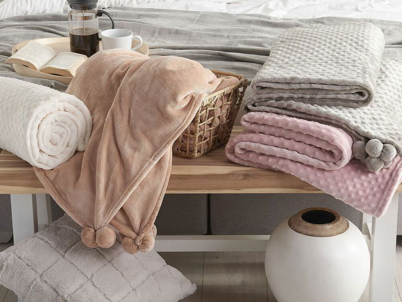 Deka 220x200 cm SAMRE (polyester) (ružová)