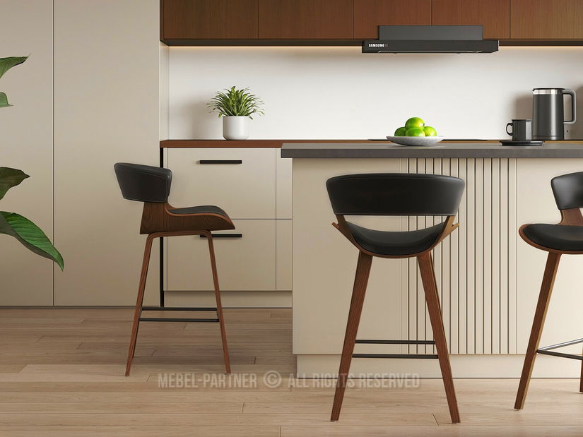 Barska stolica CH70 (crna)