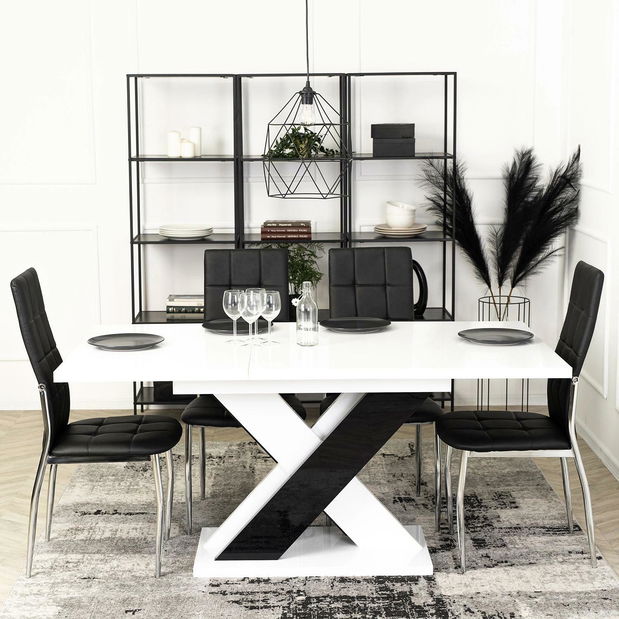 Étkezőszék Marinaleda (fekete öko-bőr) 