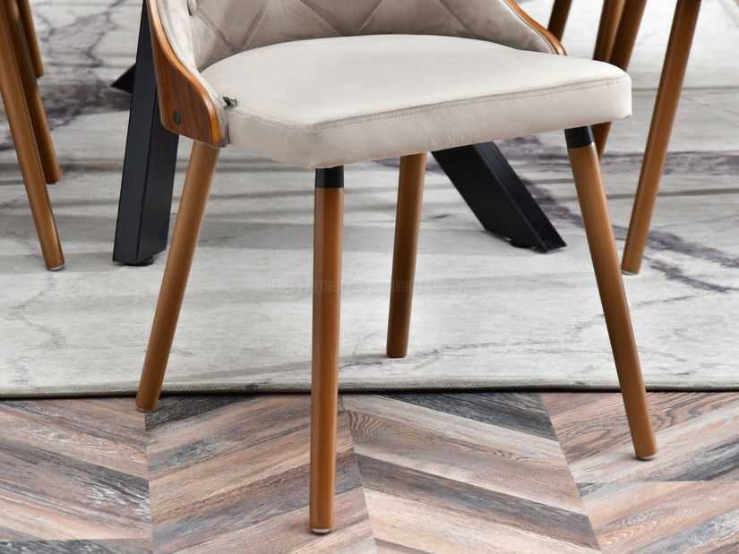 Stolička Mira (orech)