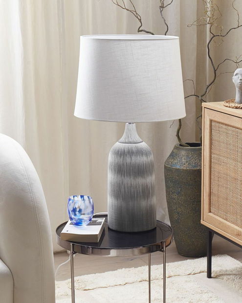 Stolná lampa Guthrie (sivá)