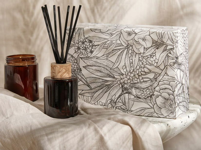 Lumânare din ceară de soia , difuzor cu bețișoare cu parfum de vanilie Ember (maro)