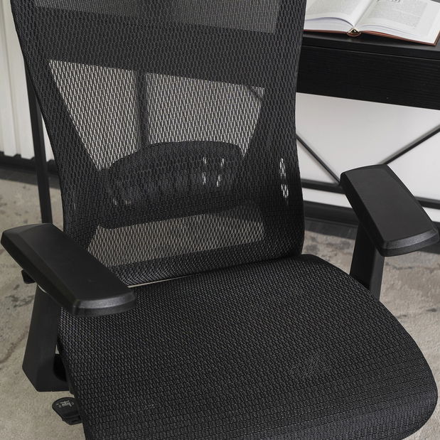 Uredska fotelja Legion (crna) 