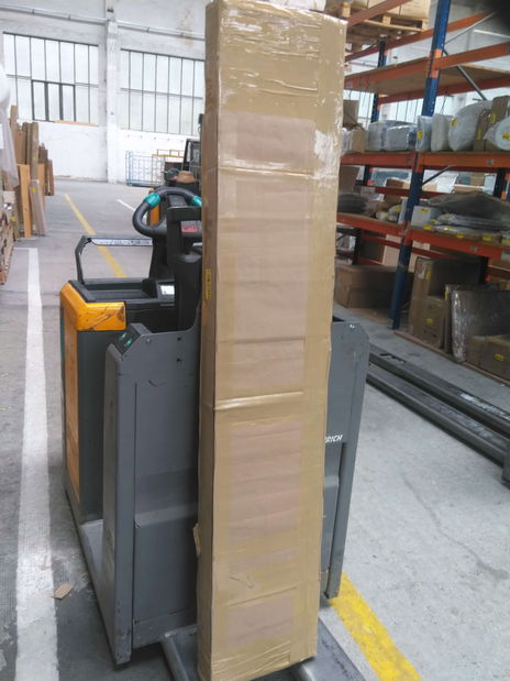 Ormar s policama Asista AS 007 hrast sonoma *trgovina