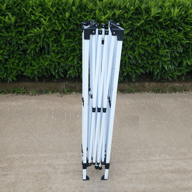 Záhradný altánok Tarion (biela)