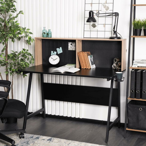Písací stolík Ivuma (čierna + dub sonoma) 