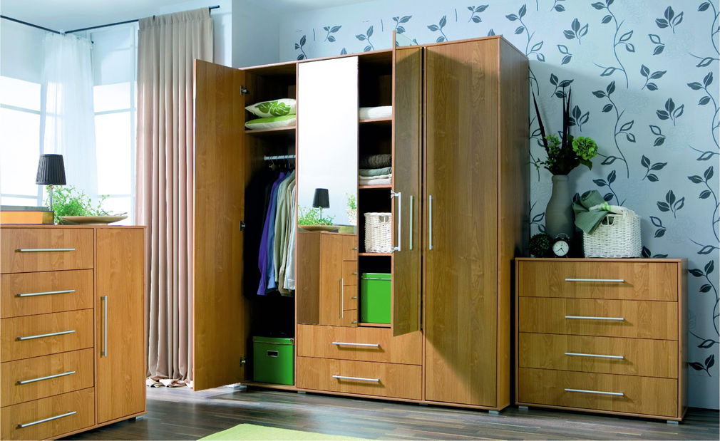 Manželská posteľ 160 cm Selena S14 (s roštom)