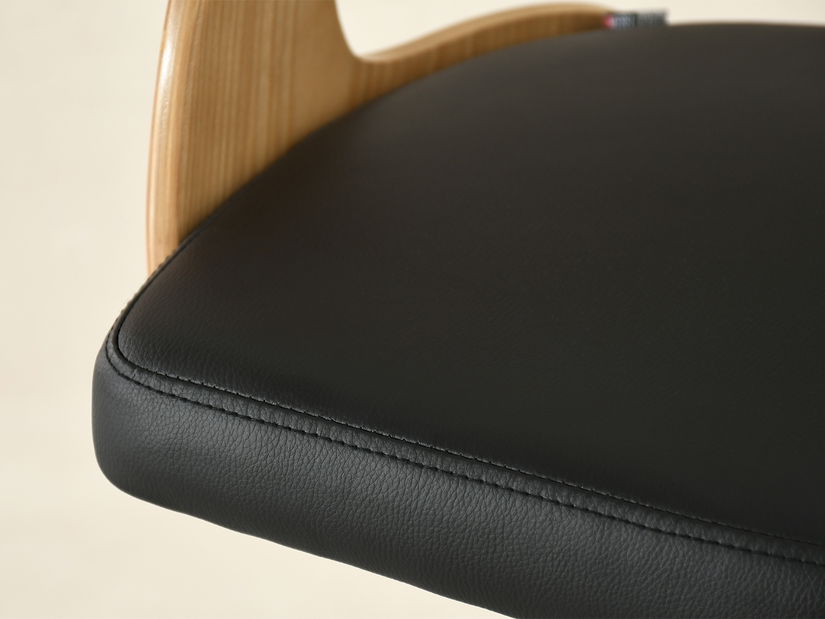 Barová stolička CH22 (čierna)