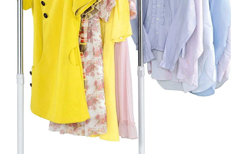 Cuier cu roți Asisten (alb)