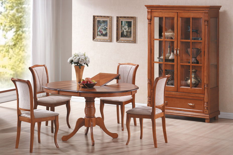 Jedálenský stôl Opera (pre 4 až 6 osôb)