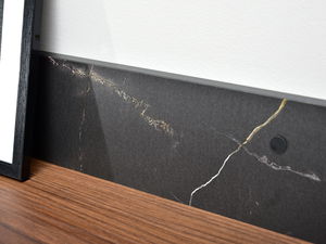 Polica Protegidas P15 (crna)