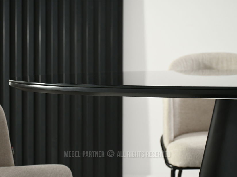 Jedálenský stôl Padro (čierna)