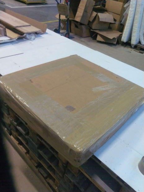 Dohányzóasztal Bunuto (fehér + fekete) *bazár 