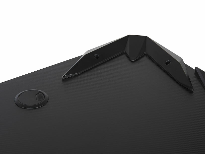 PC stolík DAVERO (čierna)