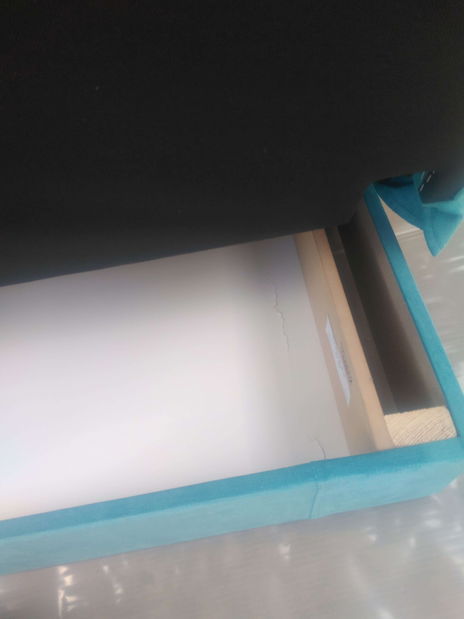 Canapea Miltonia (turcoaz) *resigilat