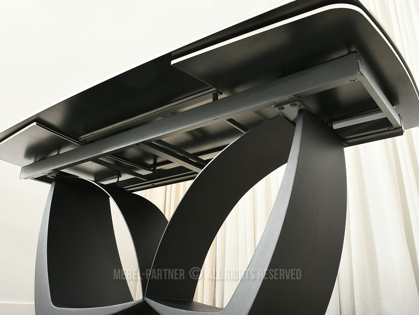 Blagovaonski stol Carteles (mramor + crna)