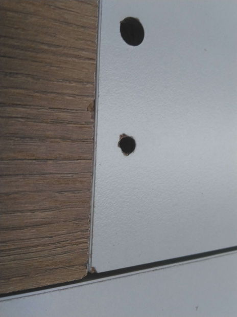 Jedálenský stôl (pre 4 osoby) Jared 102 (Orech + Biela) *bazár