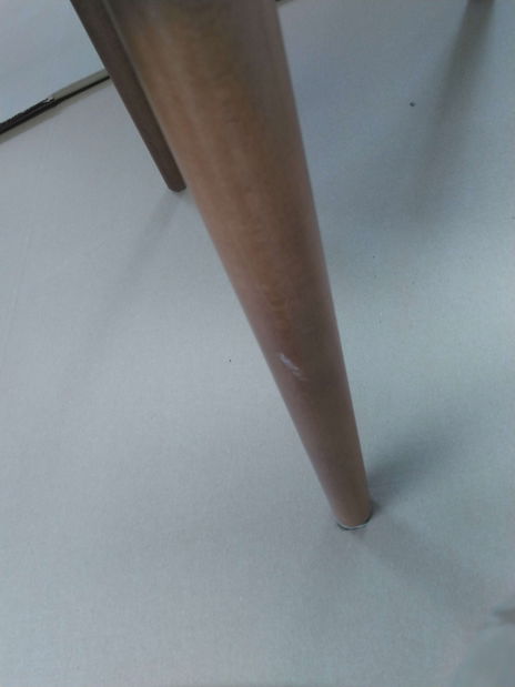 Étkezőszék Alf (krém + dió) *bazár