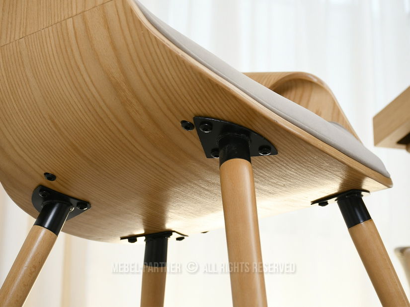 Jedálenská stolička Busque (béžová + dub)